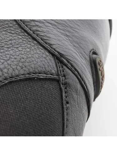 Puszābaki Lucius Kavalkade