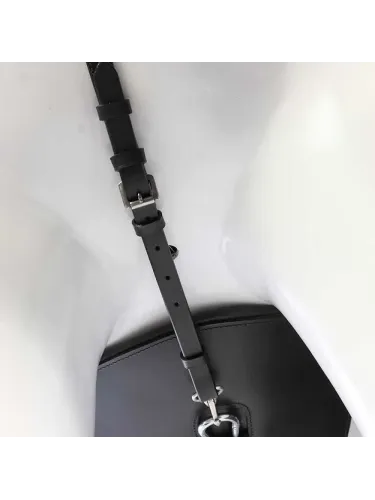 Martingals ar krūšu siksnu V-Shape Kavalkade