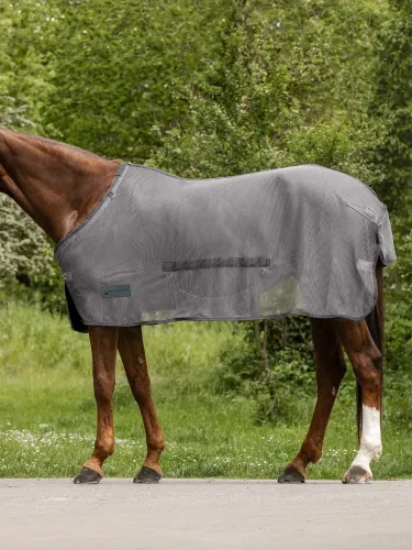 Kukaiņu zirgu sega ar vēdera atloku Comfort Waldhausen